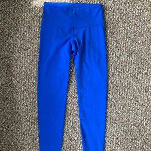 Blue workout leggings